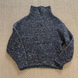 Aritzia Wilfred grey and white speckled turtleneck sweater